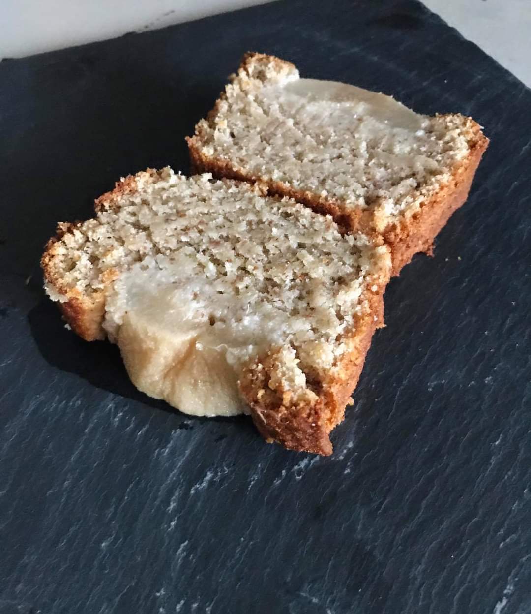 Cake Façon Frangipane à la poire, sans gluten, sans lait, sans œuf